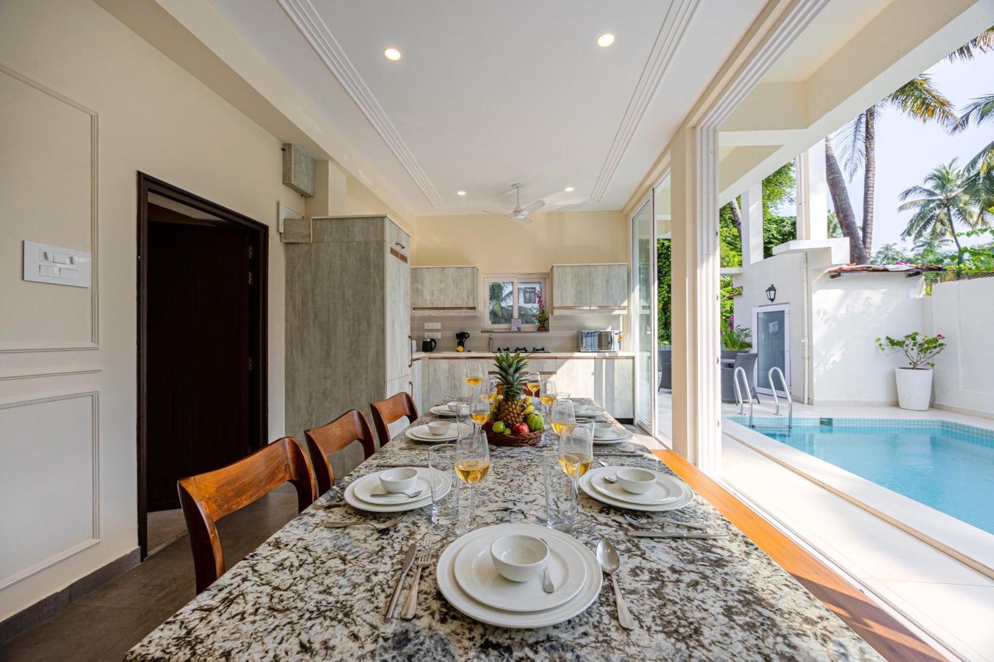 Elivaas 4 Bhk Villa Near Beach With Private Pool & Bar - Casa Boa Vida Candolim Exterior foto