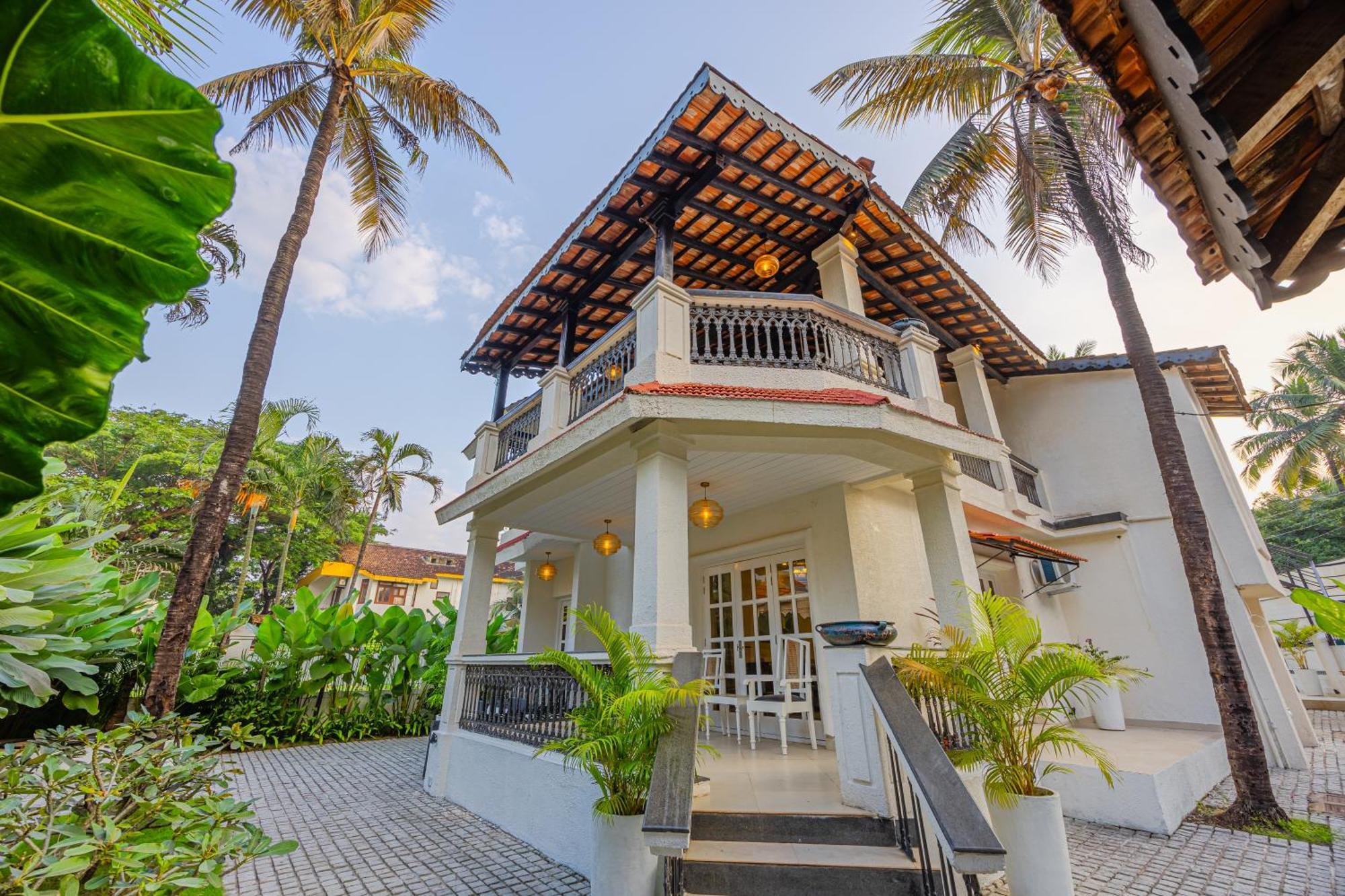 Elivaas 4 Bhk Villa Near Beach With Private Pool & Bar - Casa Boa Vida Candolim Exterior foto